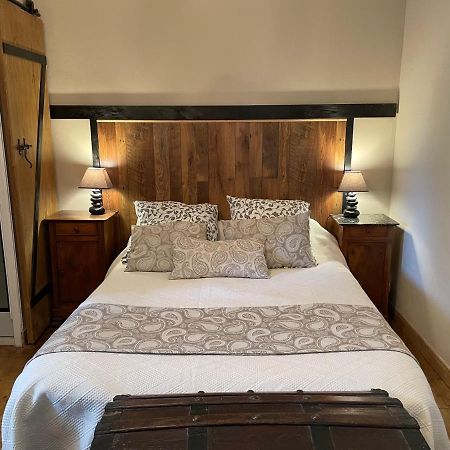 Bed and Breakfast Manoir De Kerliviry Cleder Екстер'єр фото